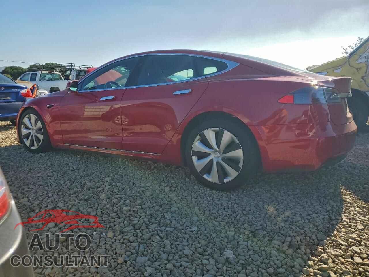 TESLA MODEL S 2021 - 5YJSA1E27MF427768