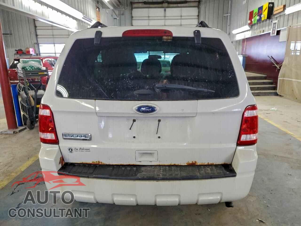FORD ESCAPE 2011 - 1FMCU0D71BKB86949