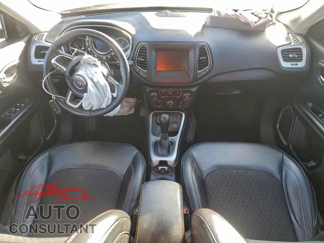 JEEP COMPASS 2019 - 3C4NJDBB3KT645918