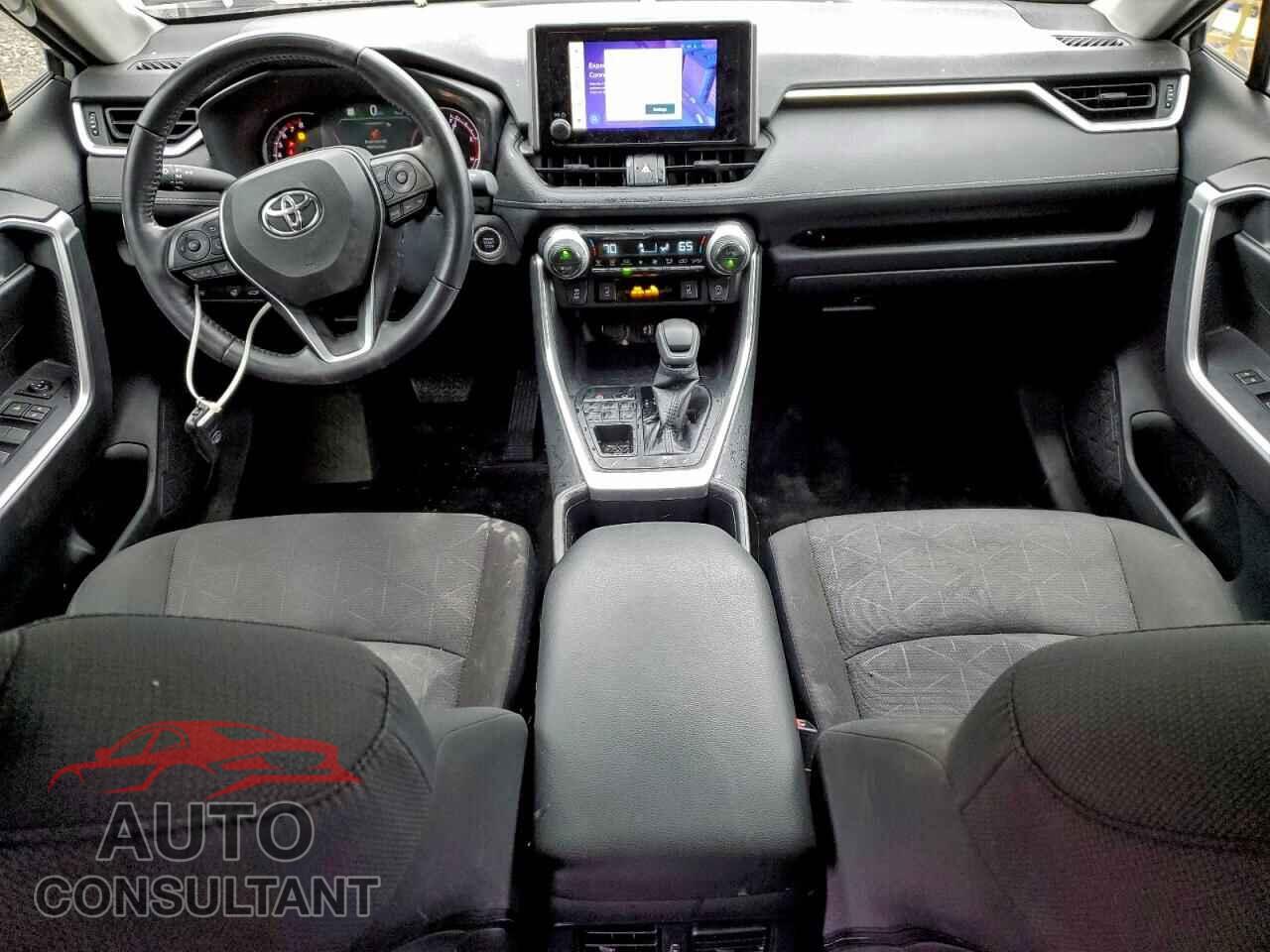 TOYOTA RAV4 2023 - JTMP1RFV9PD097768