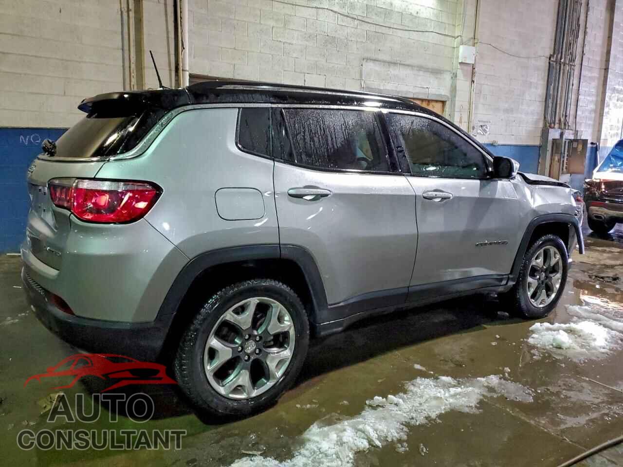 JEEP COMPASS 2018 - 3C4NJDCB0JT404251