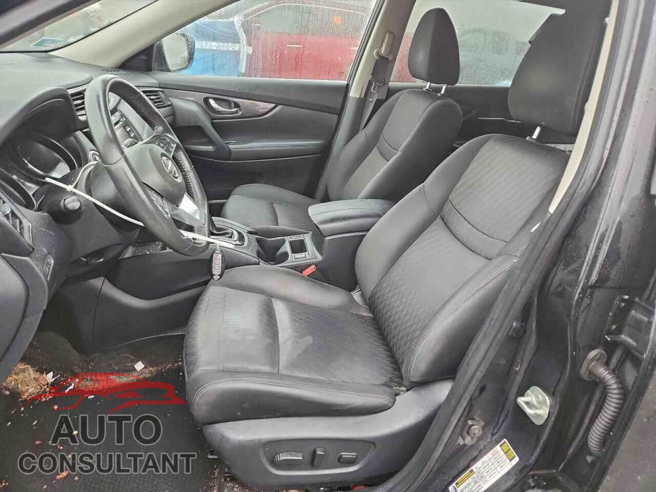NISSAN ROGUE 2017 - KNMAT2MV2HP606884