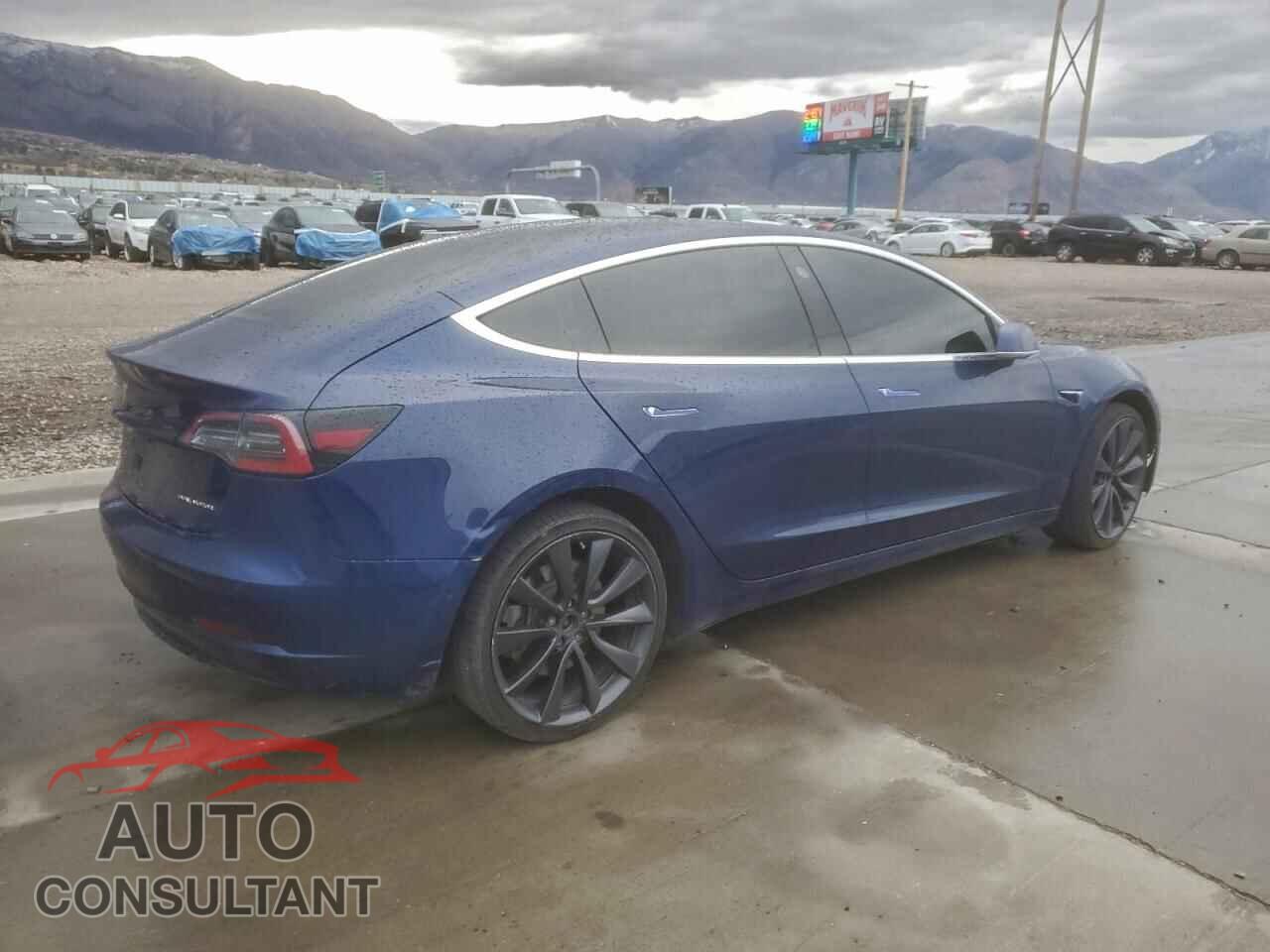 TESLA MODEL 3 2018 - 5YJ3E1EB4JF088469