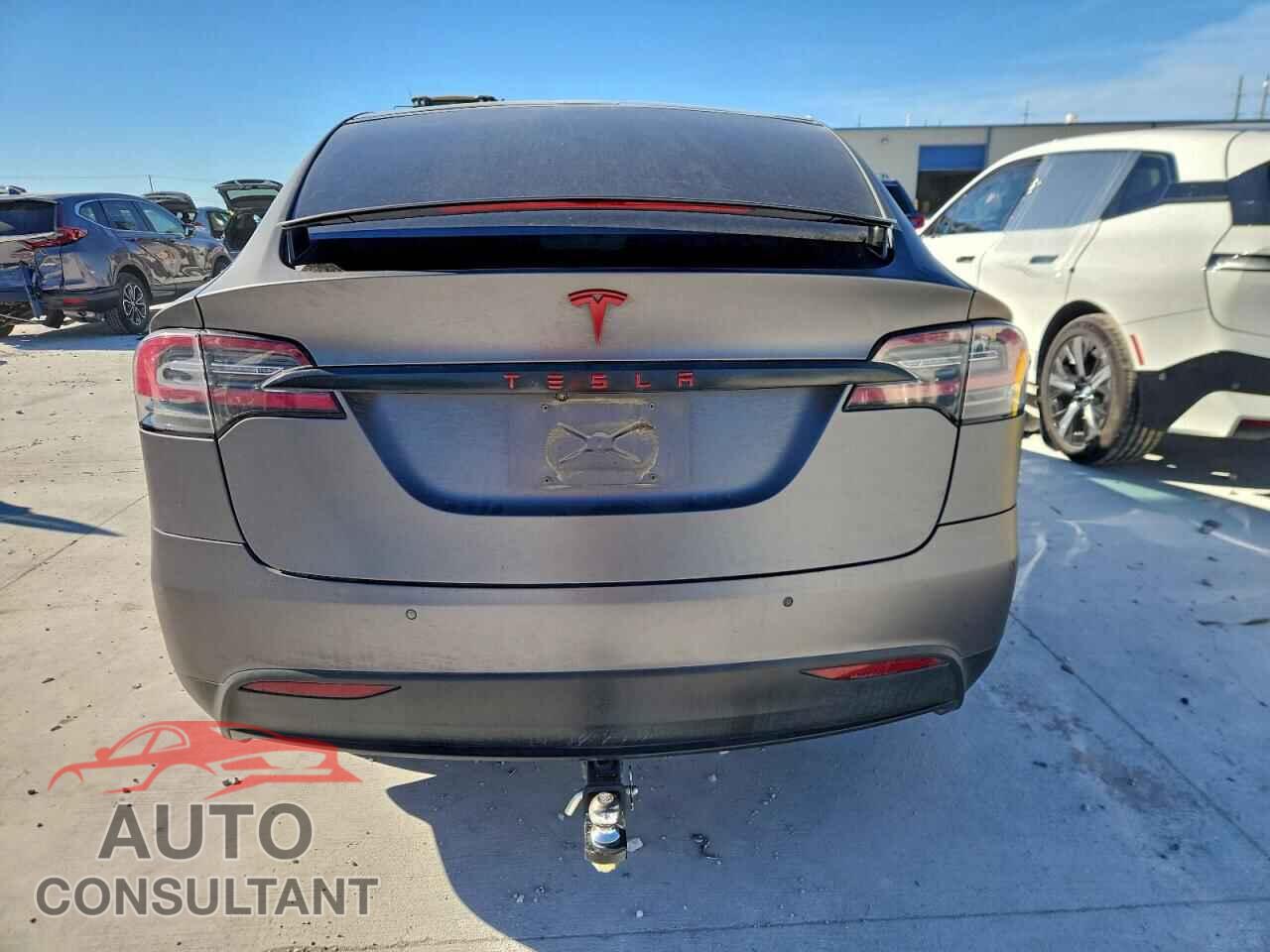 TESLA MODEL X 2020 - 5YJXCBE40LF265231