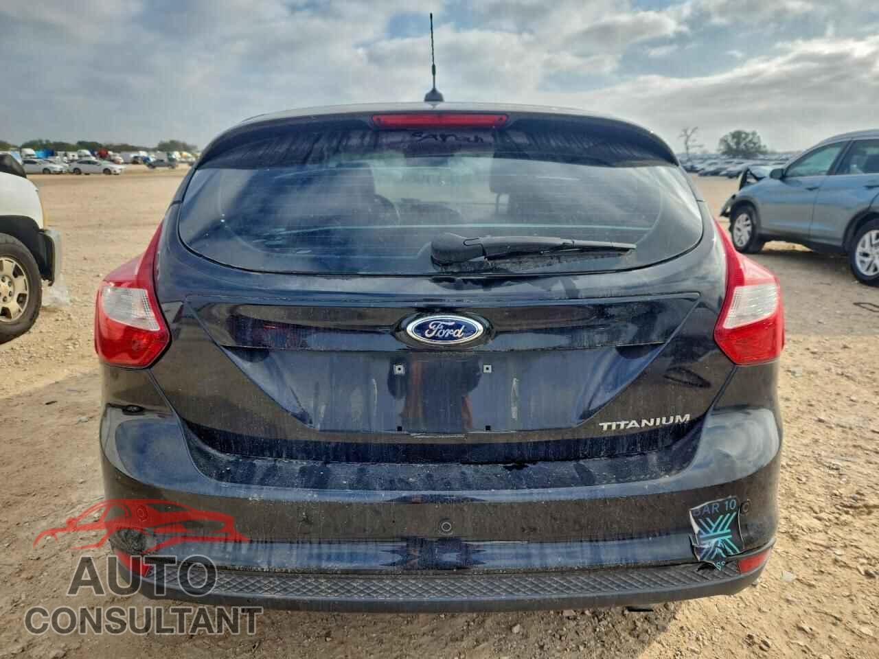 FORD FOCUS 2012 - 1FAHP3N26CL362014