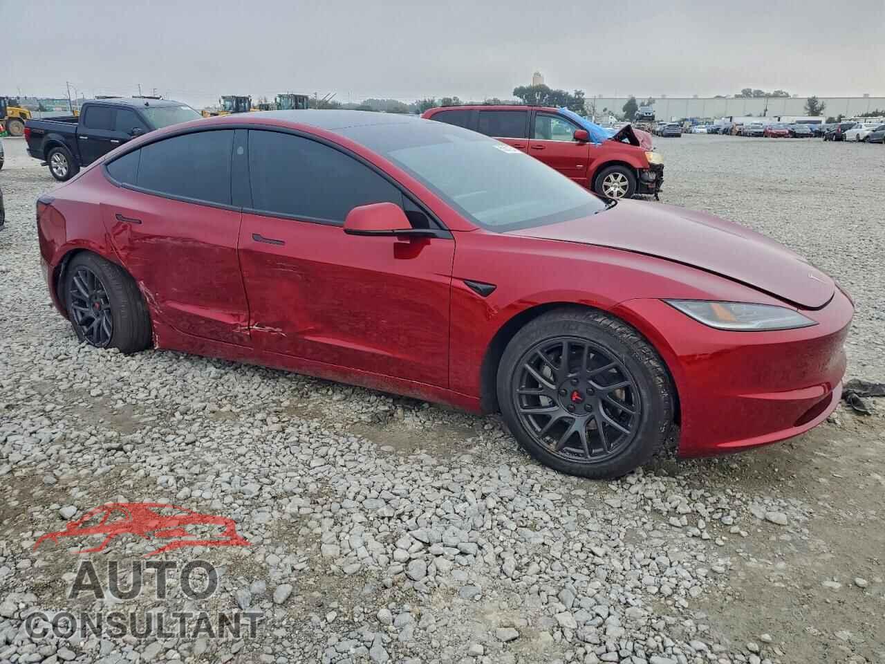 TESLA MODEL 3 2025 - 5YJ3E1EA3SF044245