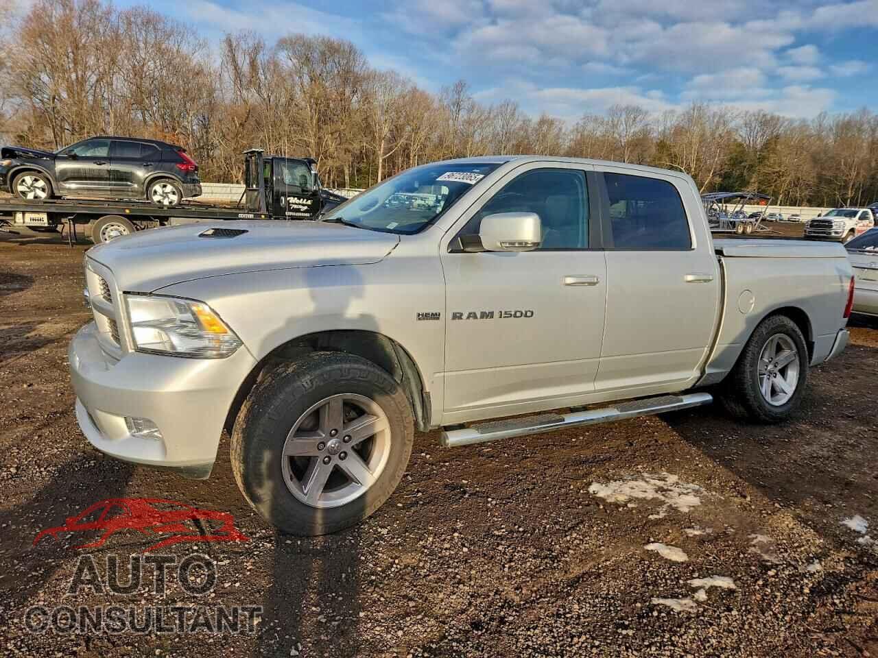 DODGE RAM 1500 2012 - 1C6RD7MT1CS150207