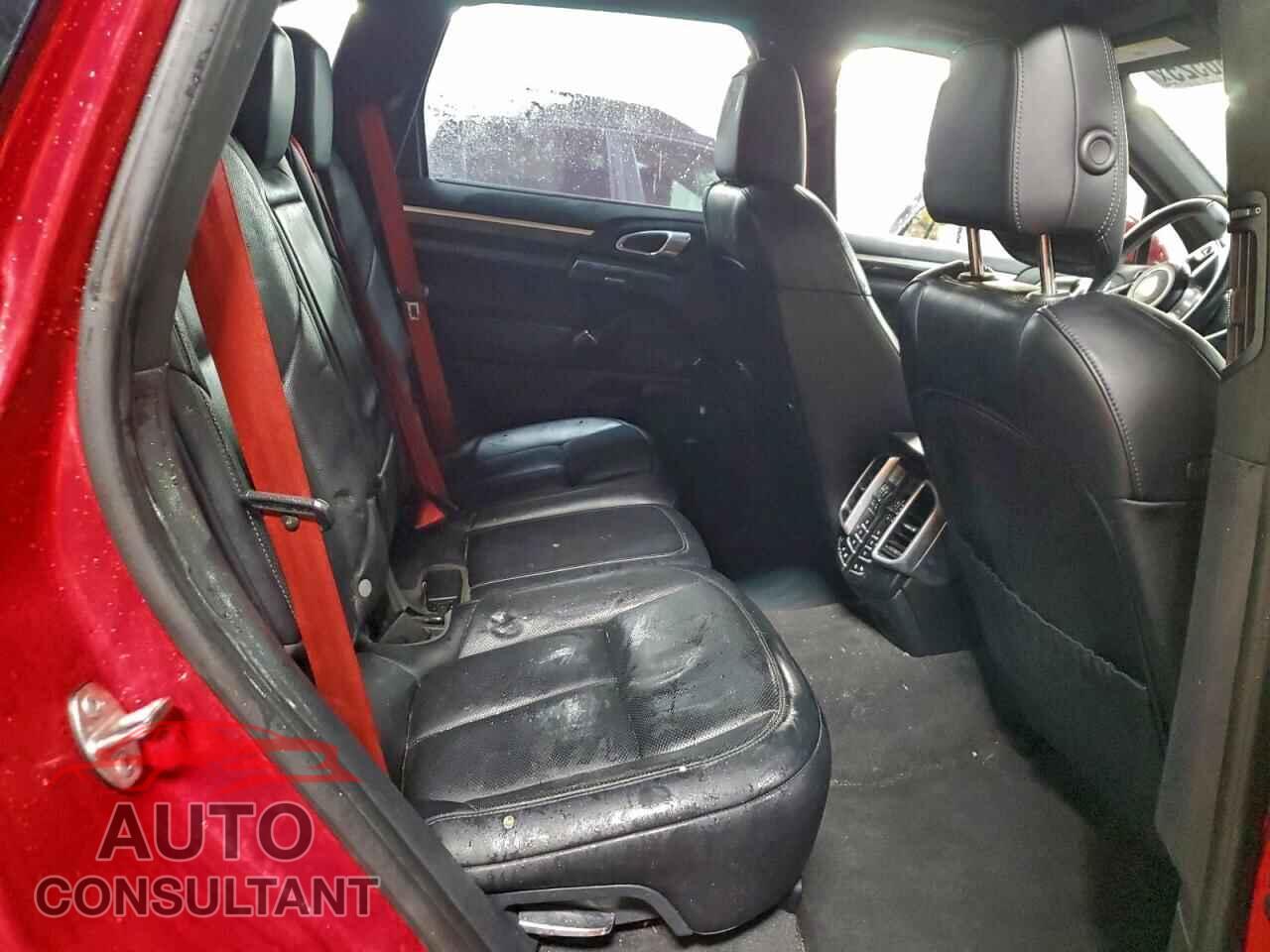 PORSCHE CAYENNE 2018 - WP1AB2A2XJLA61302