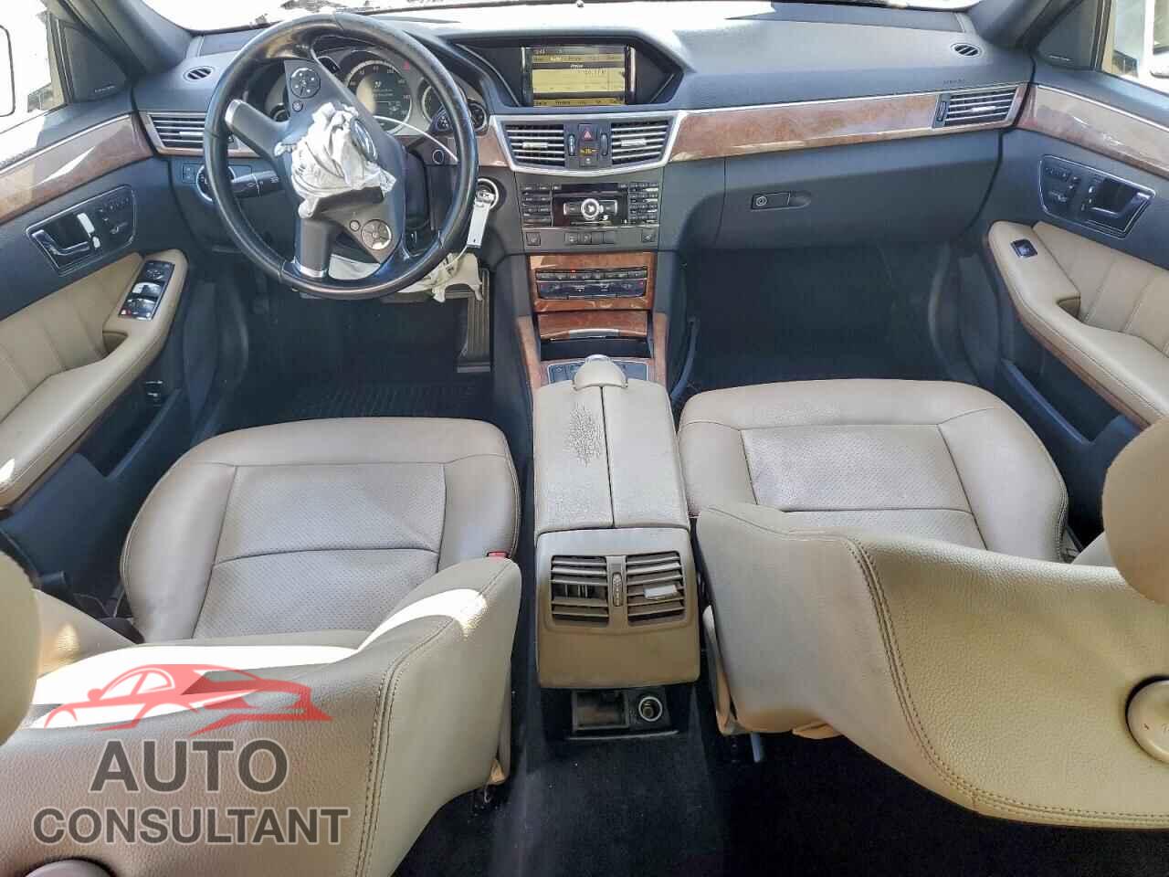 MERCEDES-BENZ E-CLASS 2010 - WDDHF5GB8AA209638