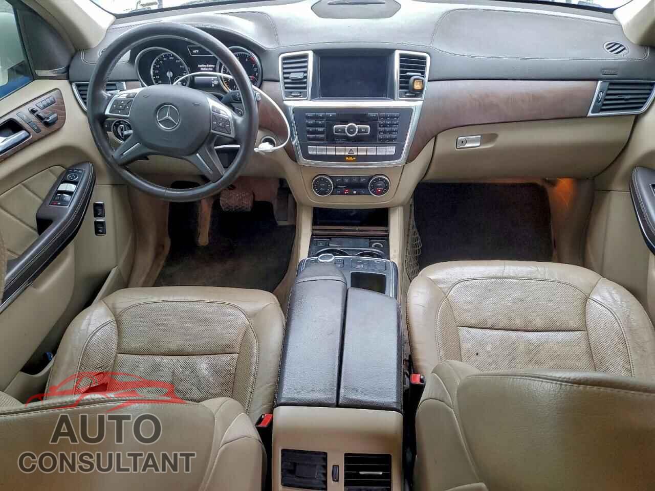 MERCEDES-BENZ GL-CLASS 2014 - 4JGDF7DEXEA376281