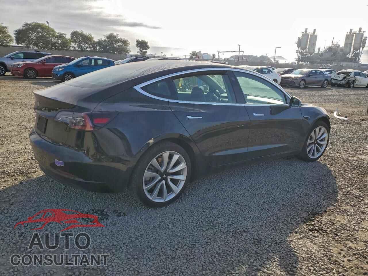 TESLA MODEL 3 2018 - 5YJ3E1EA8JF173337