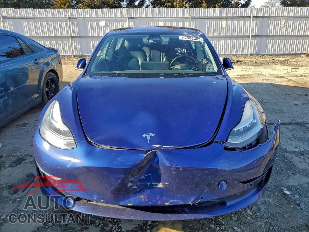 TESLA MODEL 3 2018 - 5YJ3E1EA1JF124836