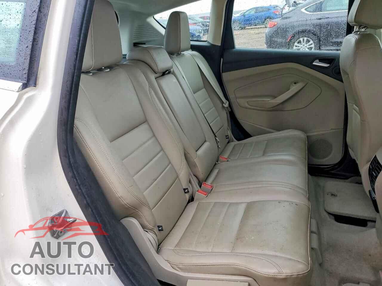 FORD CMAX 2016 - 1FADP5CU7GL101883