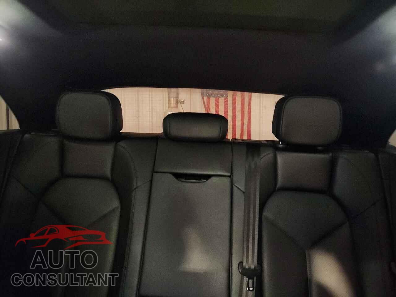 PORSCHE MACAN 2015 - WP1AB2A52FLB68846