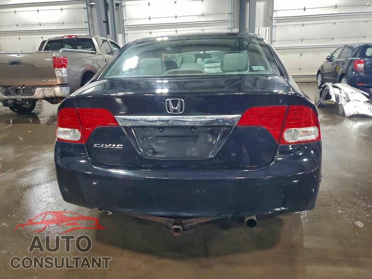 HONDA CIVIC 2010 - 19XFA1F8XAE043053