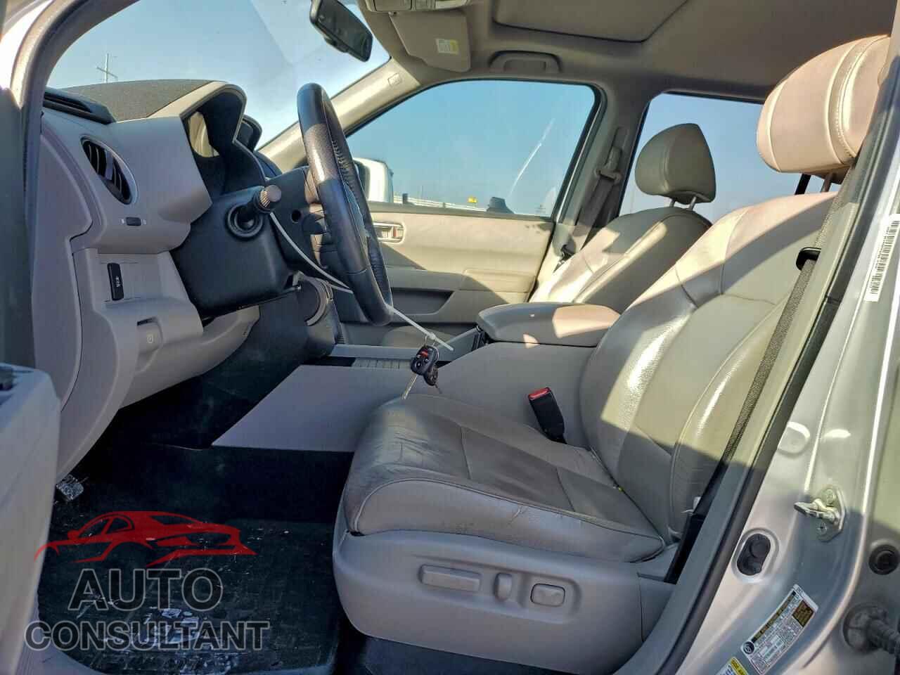 HONDA PILOT 2013 - 5FNYF3H59DB014005