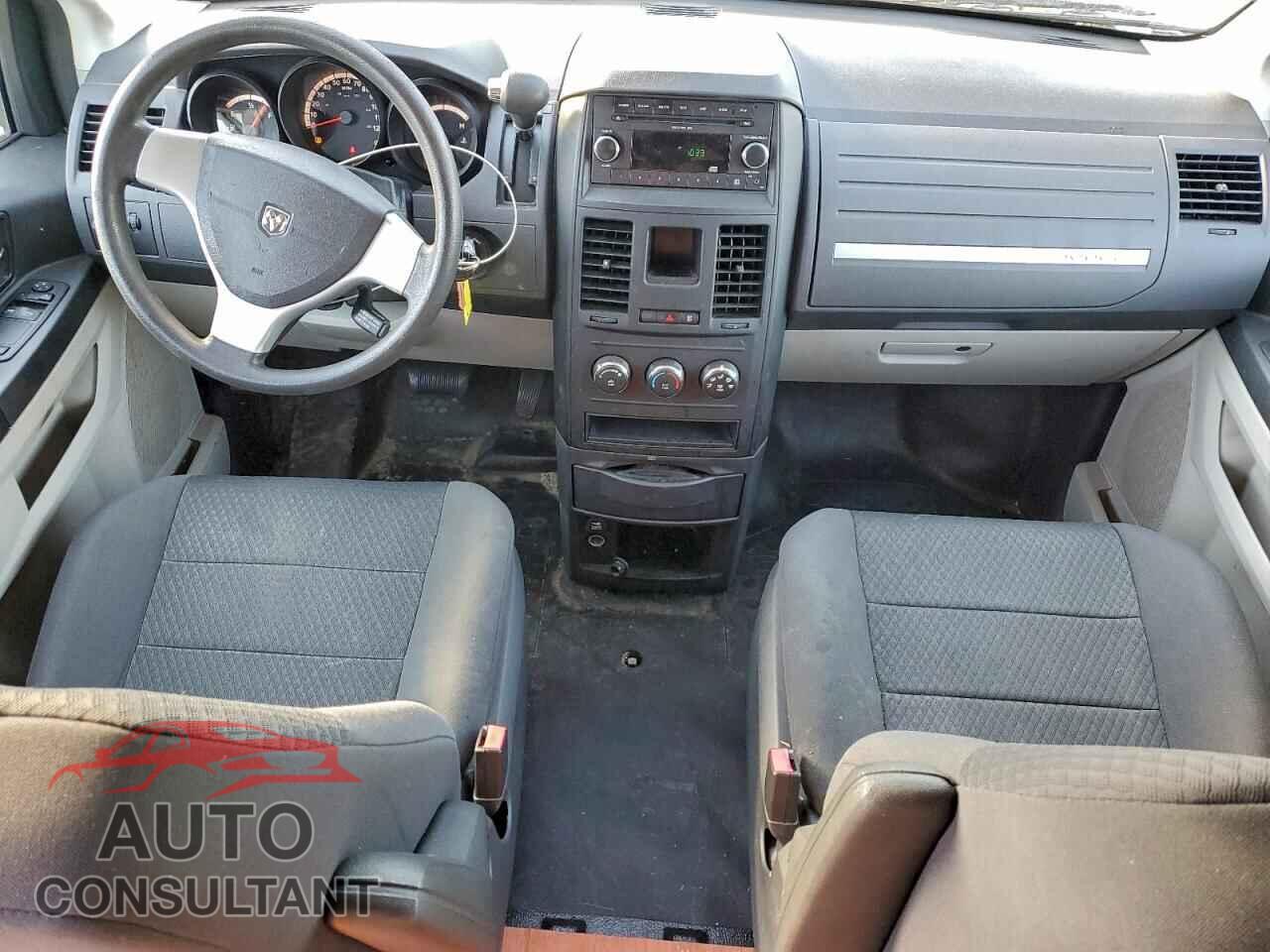 DODGE CARAVAN 2010 - 2D4RN1AE5AR348783