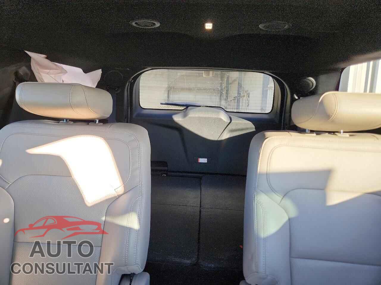 FORD EXPLORER 2018 - 1FM5K8F82JGB89749