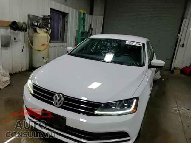 VOLKSWAGEN JETTA 2017 - 3VW2B7AJ8HM302015