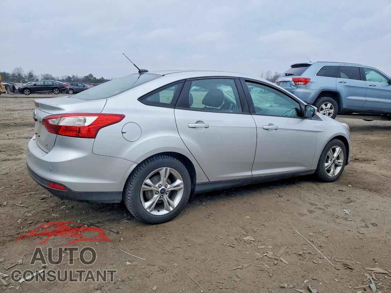 FORD FOCUS 2013 - 1FADP3F29DL333363