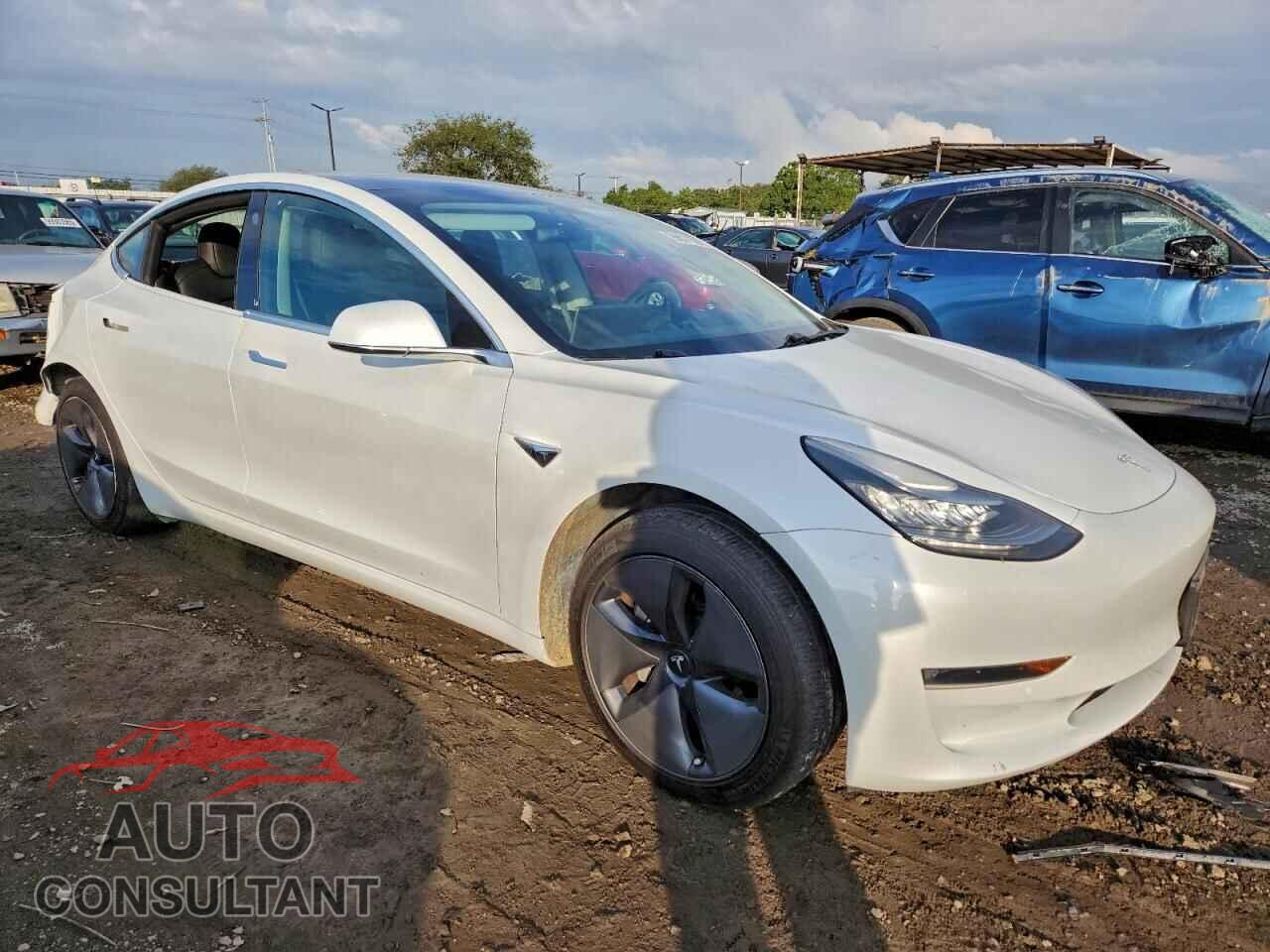 TESLA MODEL 3 2019 - 5YJ3E1EAXKF331582