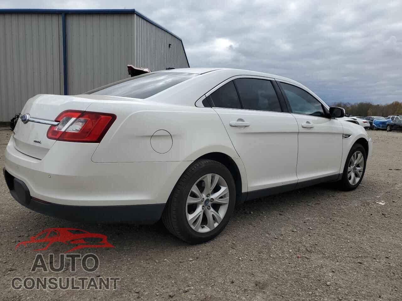 FORD TAURUS 2011 - 1FAHP2EW5BG178753