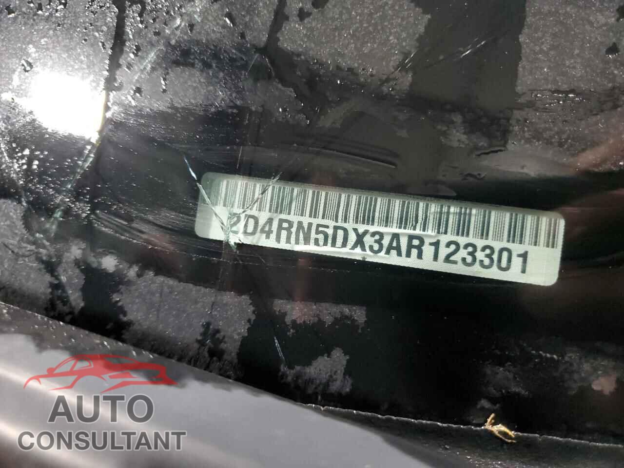 DODGE CARAVAN 2010 - 2D4RN5DX3AR123301