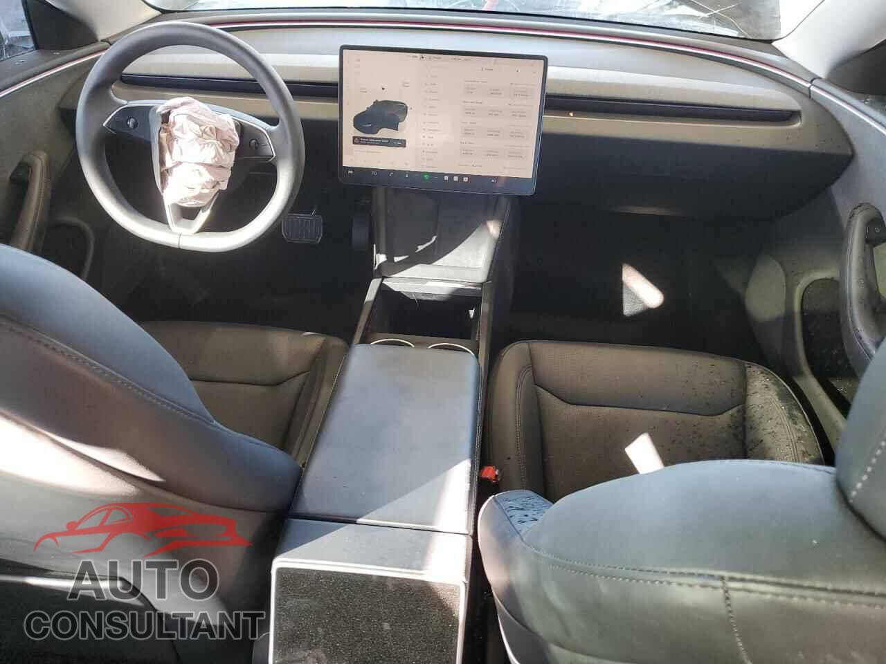 TESLA MODEL 3 2024 - 5YJ3E1EA2RF730870