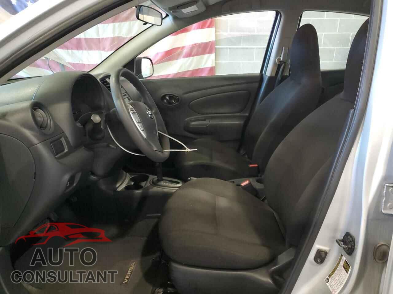 NISSAN VERSA 2015 - 3N1CN7AP1FL958033