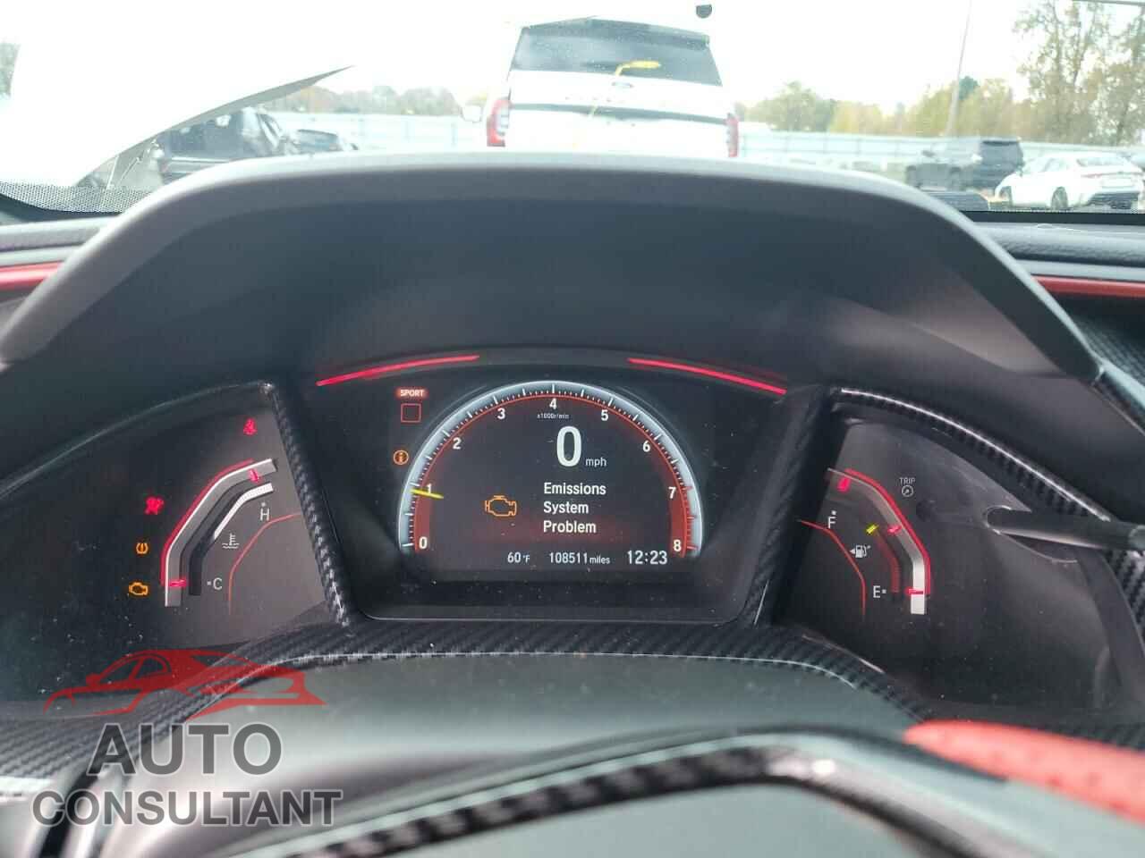HONDA CIVIC 2018 - SHHFK8G72JU200711