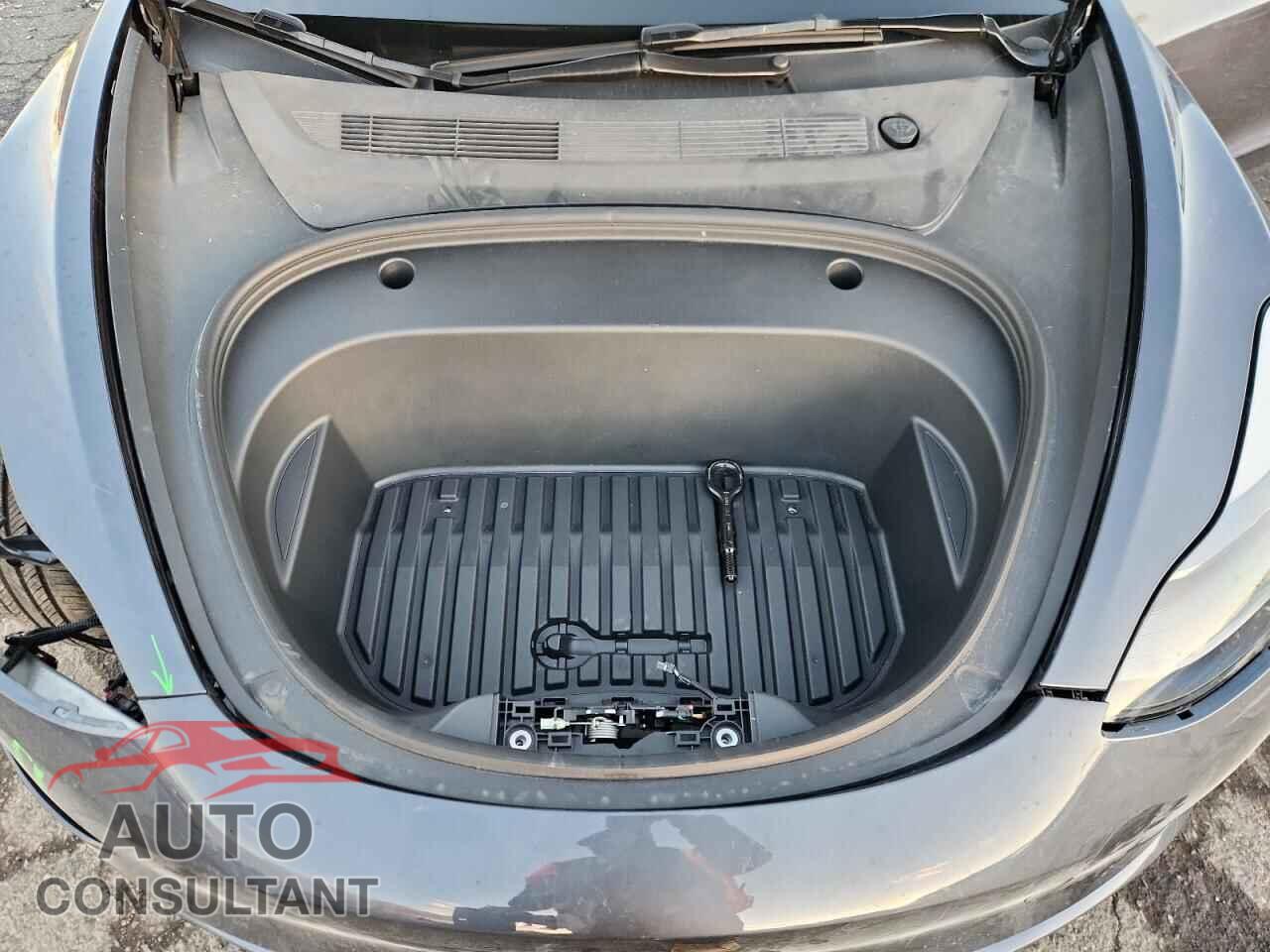 TESLA MODEL 3 2023 - 5YJ3E1EC7PF708071