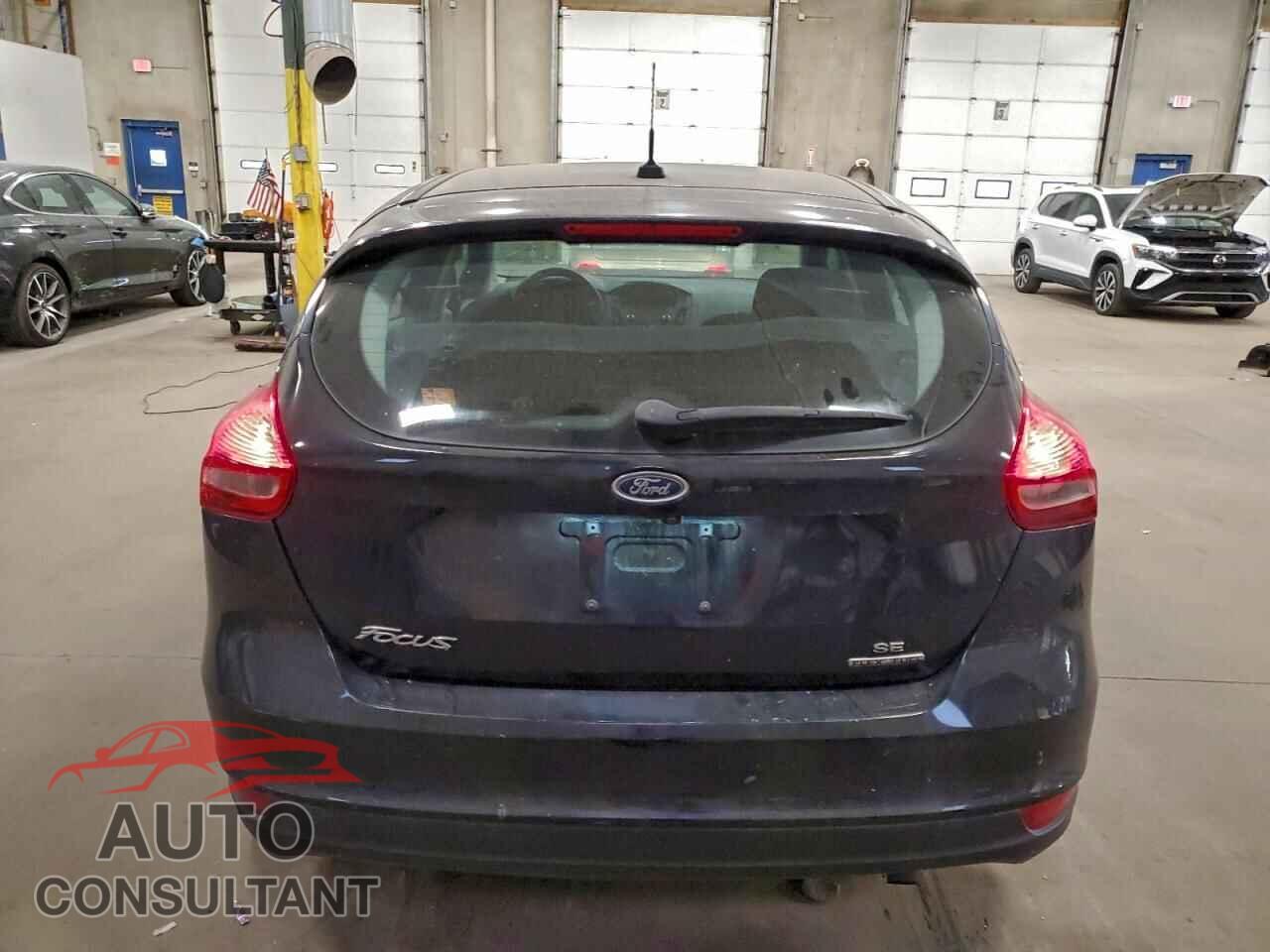 FORD FOCUS 2016 - 1FADP3K25GL285743