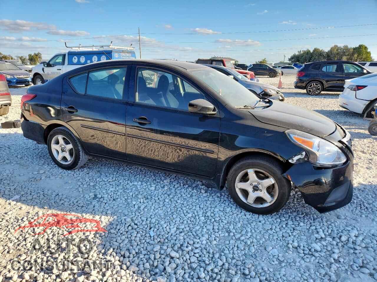 NISSAN VERSA 2017 - 3N1CN7AP3HL896587