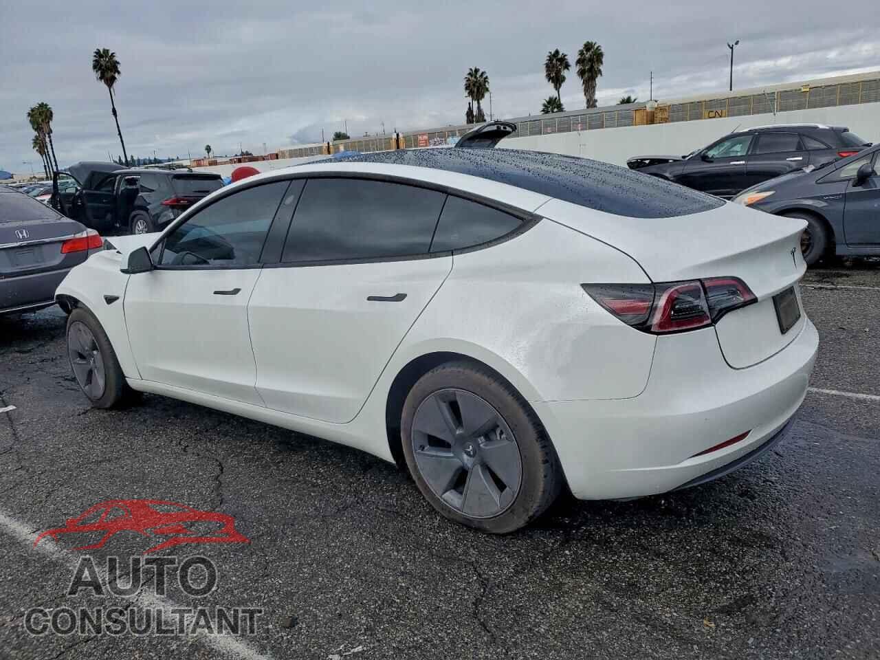 TESLA MODEL 3 2023 - 5YJ3E1EA7PF584219