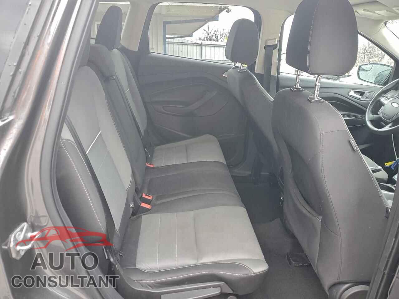 FORD ESCAPE 2015 - 1FMCU0GX2FUC28177