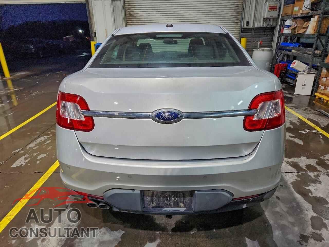 FORD TAURUS 2010 - 1FAHP2EW2AG158796