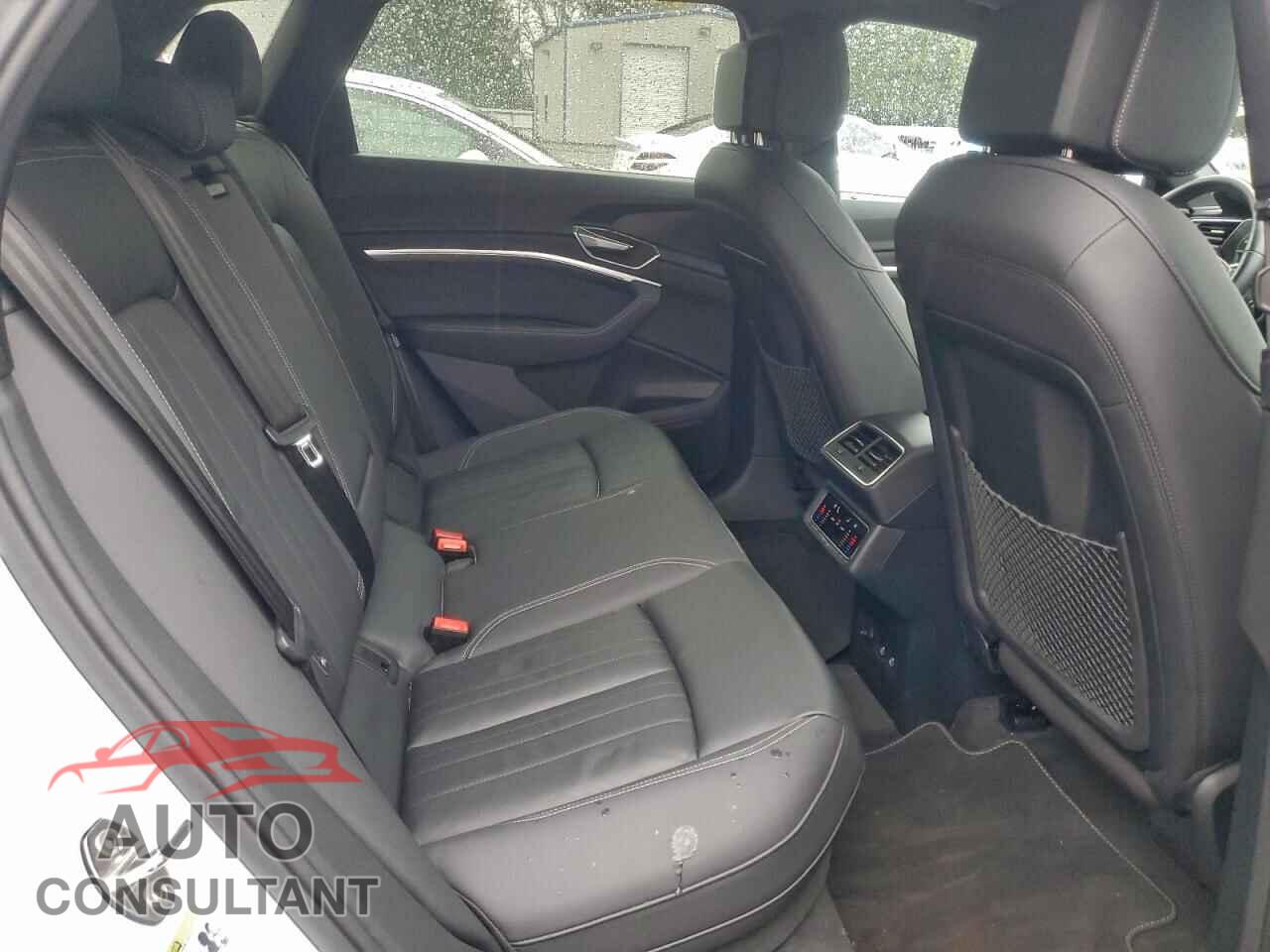 AUDI E-TRON 2022 - WA1AAAGE2NB014061