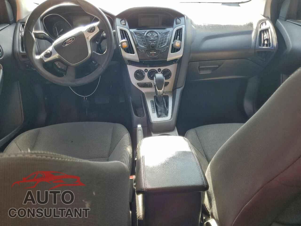FORD FOCUS 2014 - 1FADP3F20EL165260