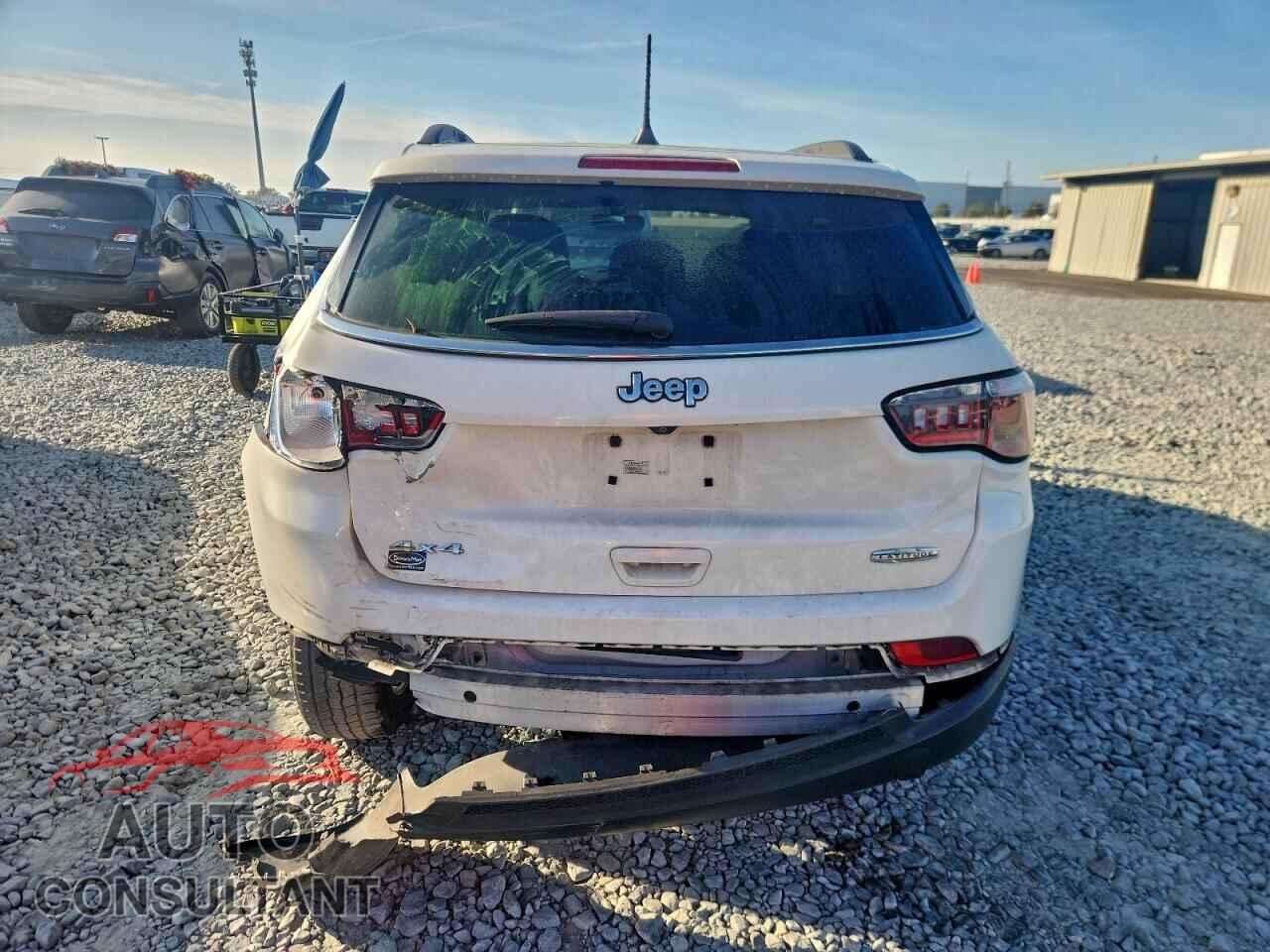 JEEP COMPASS 2019 - 3C4NJDBB1KT628437