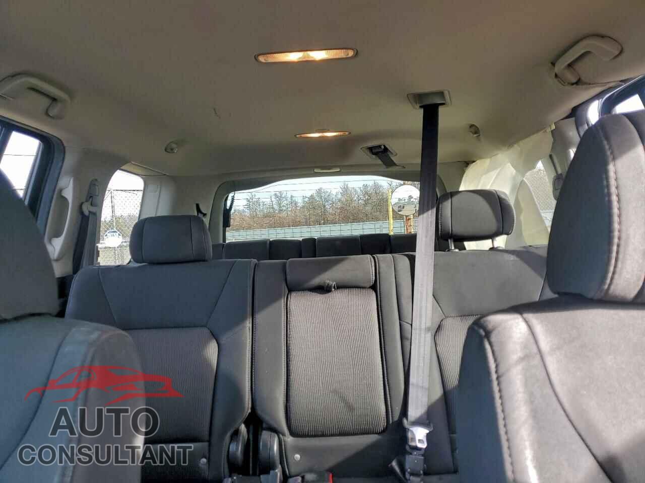 HONDA PILOT 2011 - 5FNYF4H43BB084075