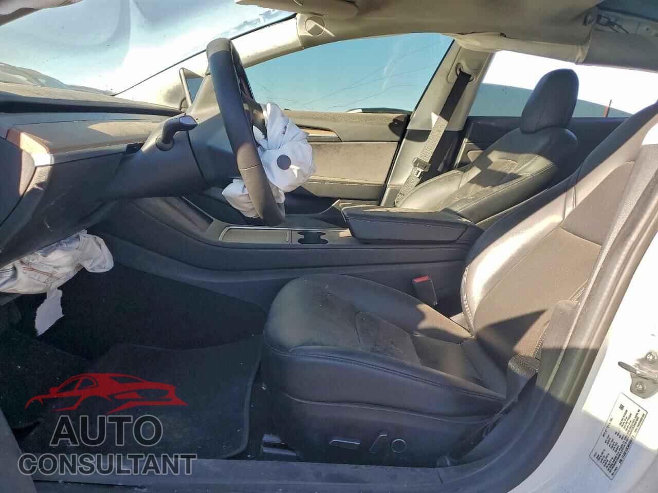 TESLA MODEL 3 2021 - 5YJ3E1EB3MF064975