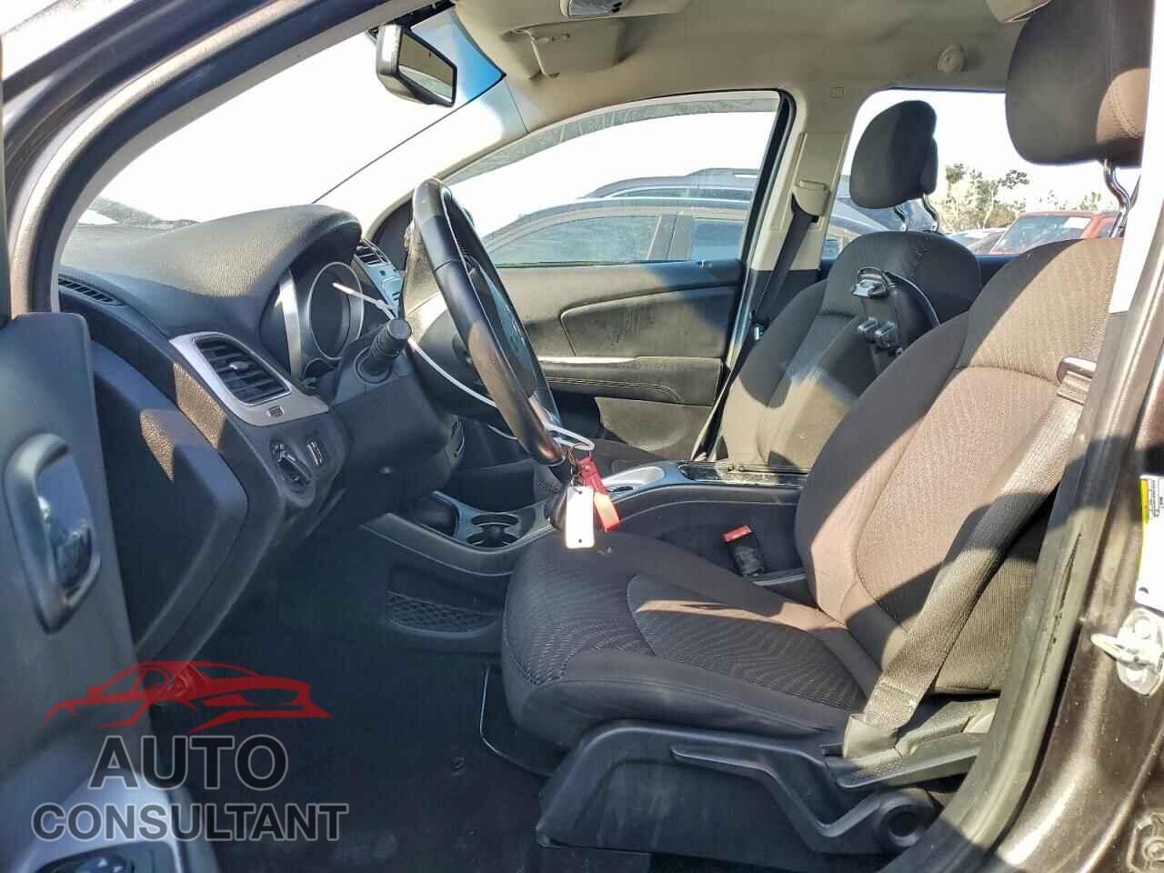 DODGE JOURNEY 2015 - 3C4PDCAB3FT641319