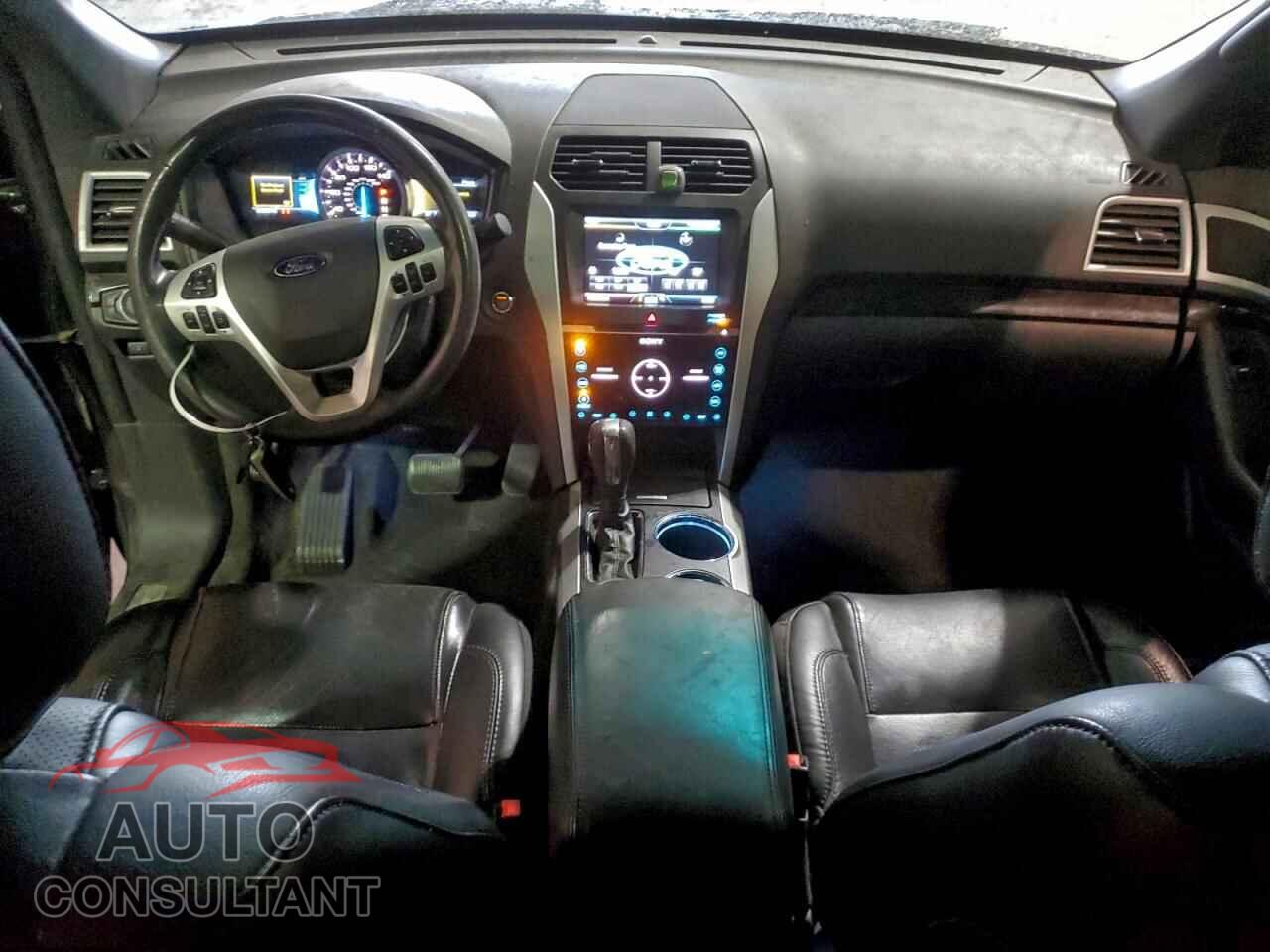 FORD EXPLORER 2011 - 1FMHK8F82BGA46184