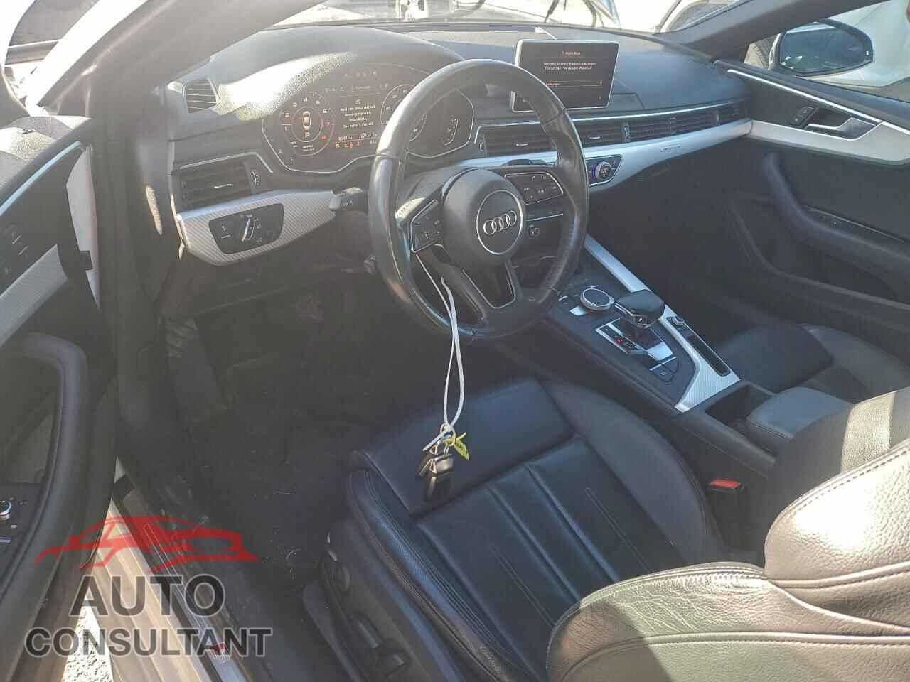 AUDI A5 2018 - WAUTNAF5XJA007280