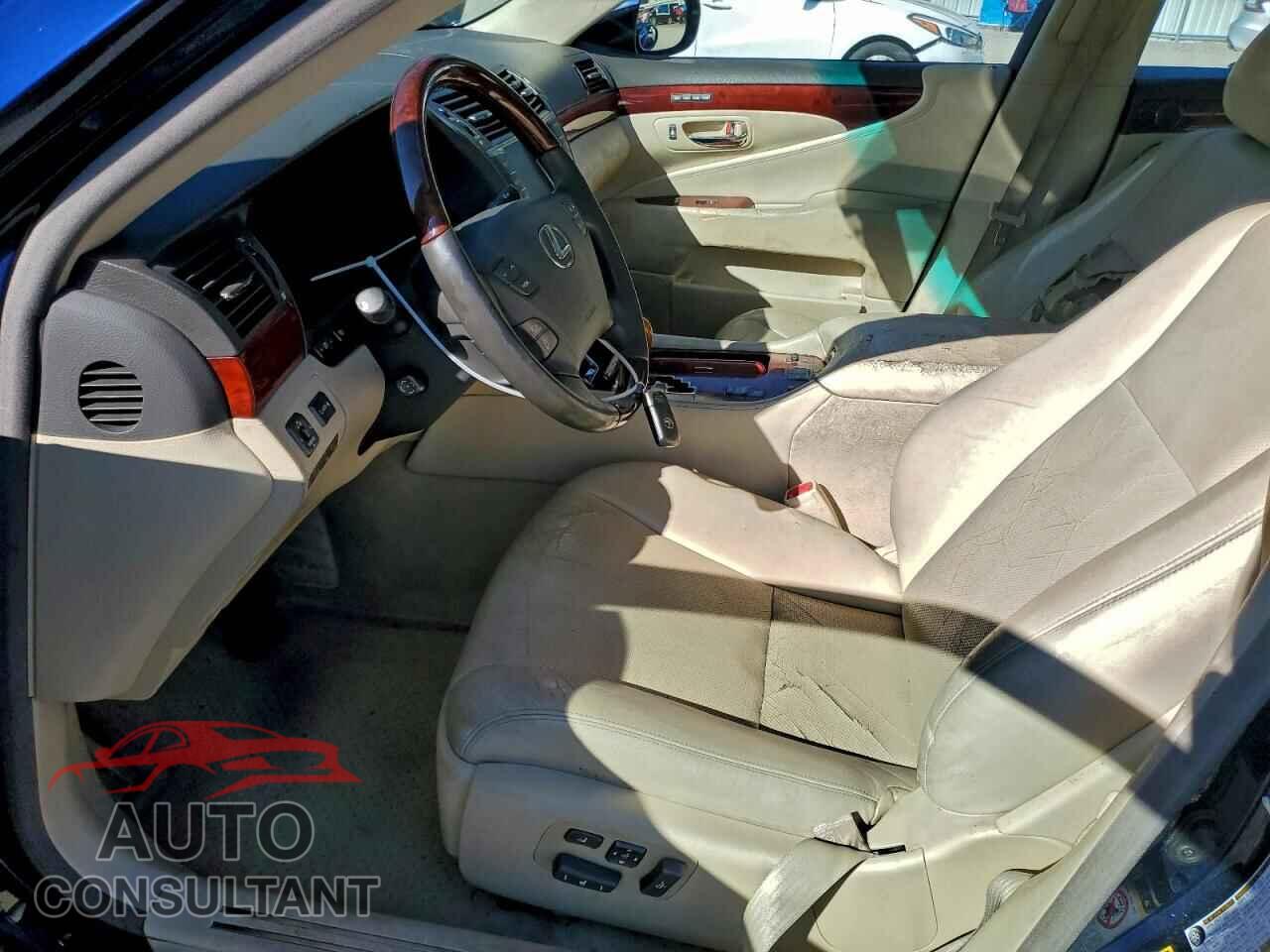 LEXUS LS460 2011 - JTHBL5EF4B5104313