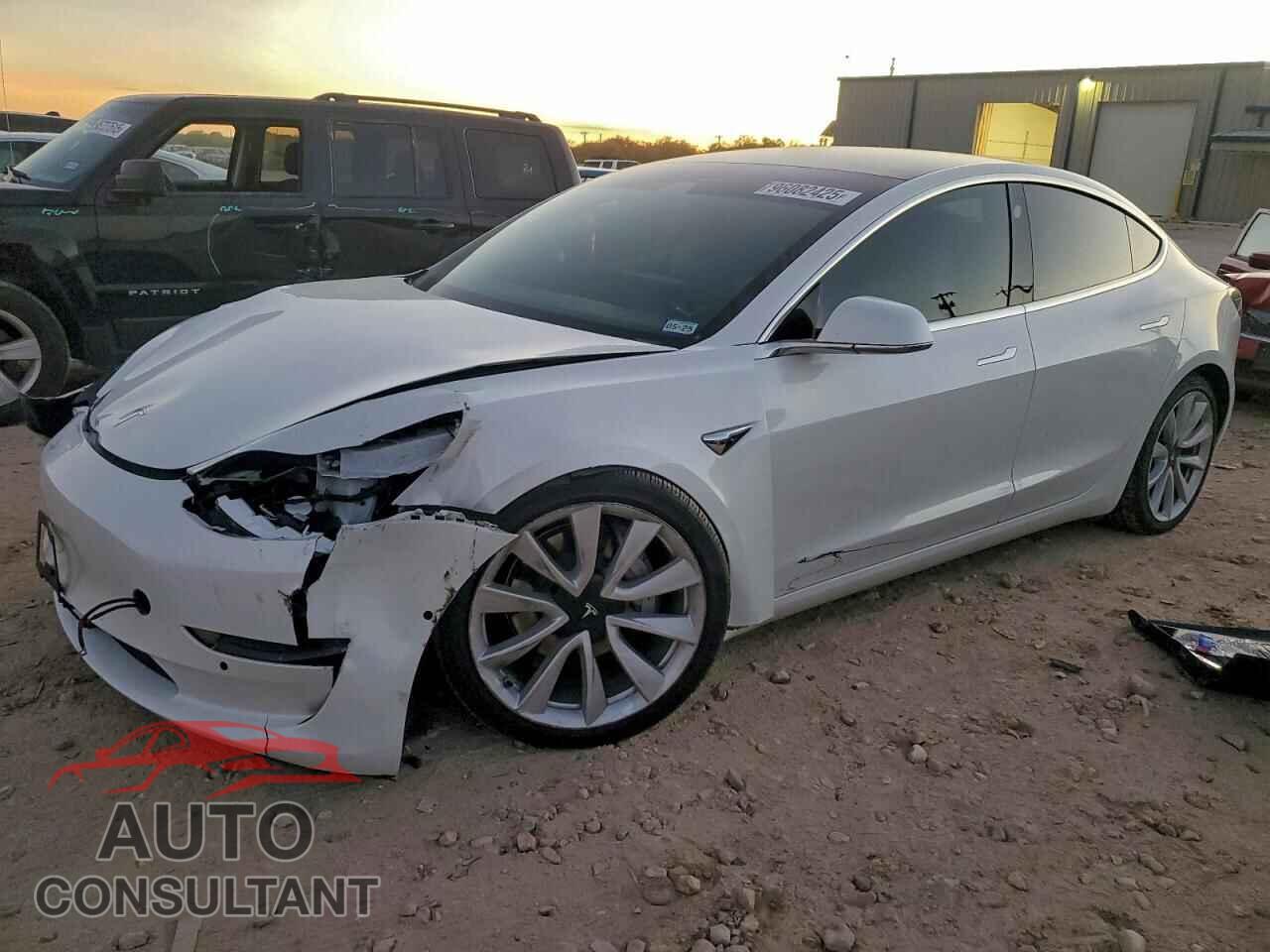 TESLA MODEL 3 2020 - 5YJ3E1EB8LF628392