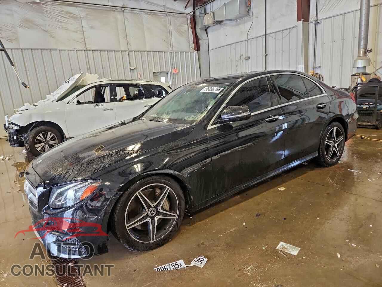 MERCEDES-BENZ E-CLASS 2017 - WDDZF4KB6HA055365