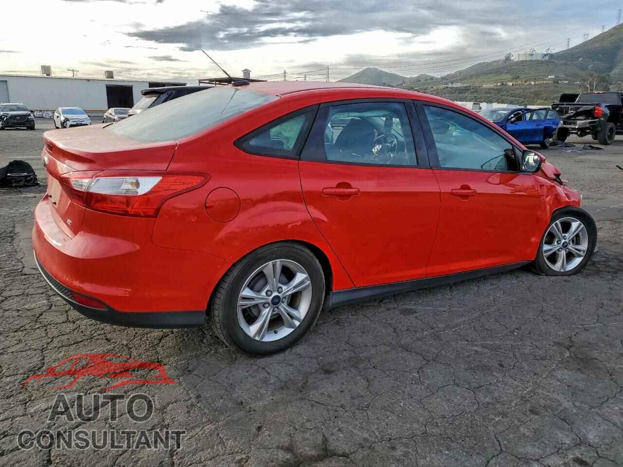 FORD FOCUS 2014 - 1FADP3F2XEL186391