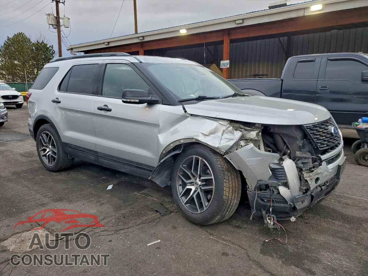 FORD EXPLORER 2018 - 1FM5K8GT2JGB31031