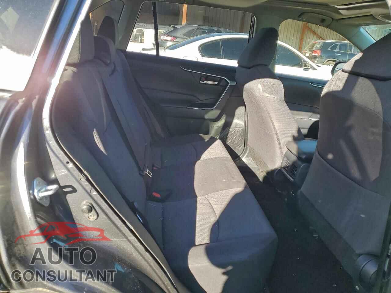 TOYOTA RAV4 2019 - JTMP1RFV5KD008075
